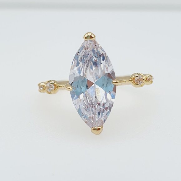 💝 Exclusive Gold Plated 3A Marquise Cut CZ Ring for Women, FB16FA1062 - Picture 4 of 7
